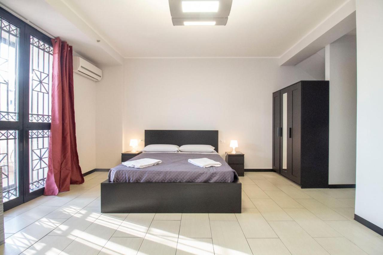 Royal Playa Suite And Apartament -Private Parking- Self Chek Out Aeroporto di Catania Fontana Rossa Esterno foto