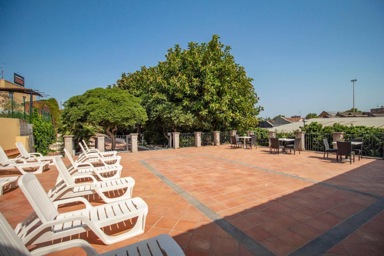 Royal Playa Suite And Apartament -Private Parking- Self Chek Out Aeroporto di Catania Fontana Rossa Esterno foto