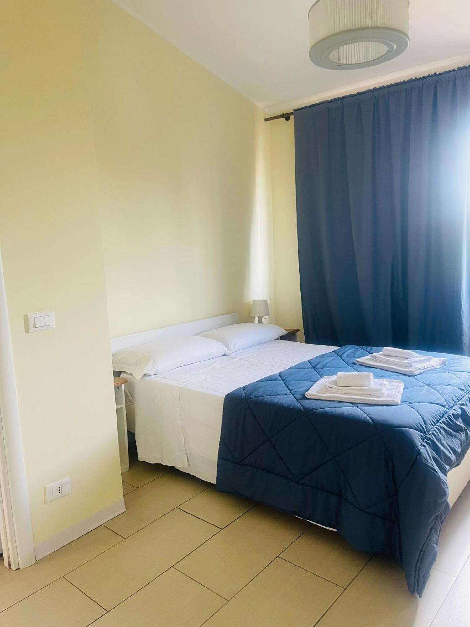 Royal Playa Suite And Apartament -Private Parking- Self Chek Out Aeroporto di Catania Fontana Rossa Esterno foto